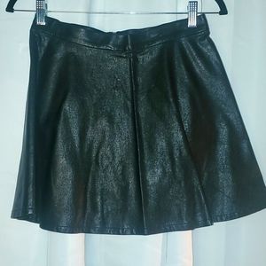 AE faux leather skirt